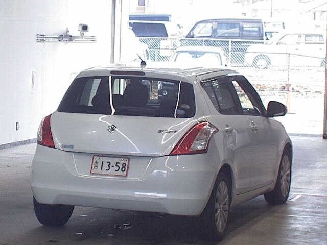 2012 SUZUKI SWIFT XL